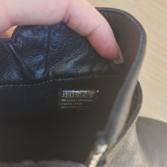 NIB - Skechers Vegan Wedge Booties - Picture 6 of 6